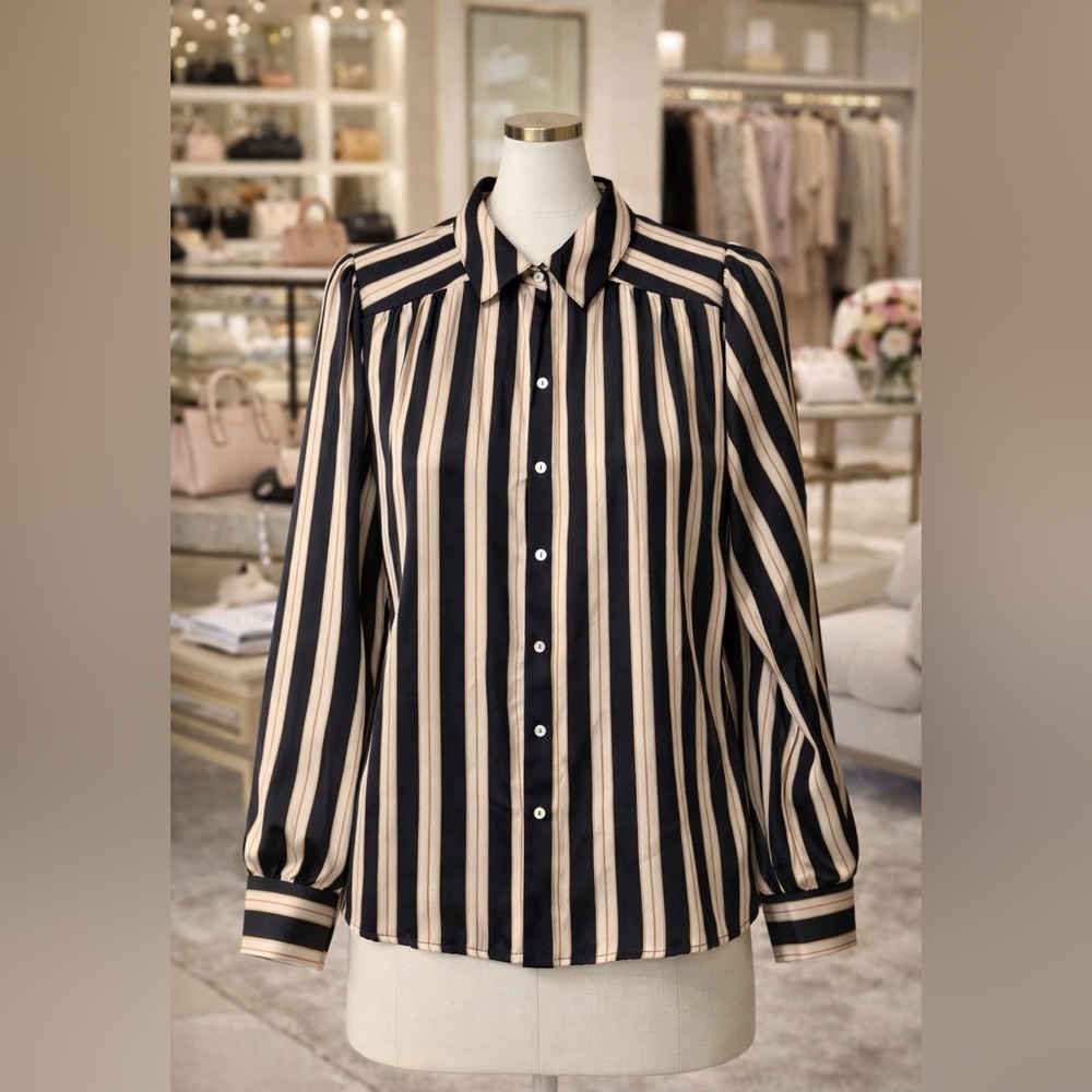 Chic Striped Button-Down Shirt in Black and Cream